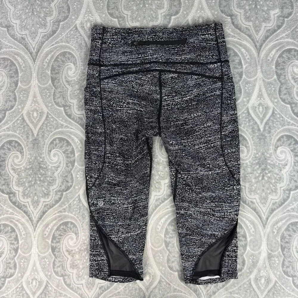 Womens Lululemon Pace Perfect Crop